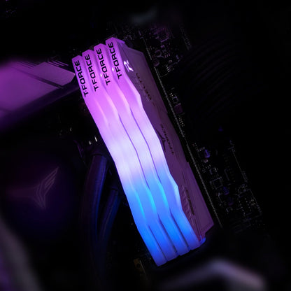 Mémoire T-Force Delta RGB Blanche — 32 Go (2 × 16) DDR5 6000 CL30